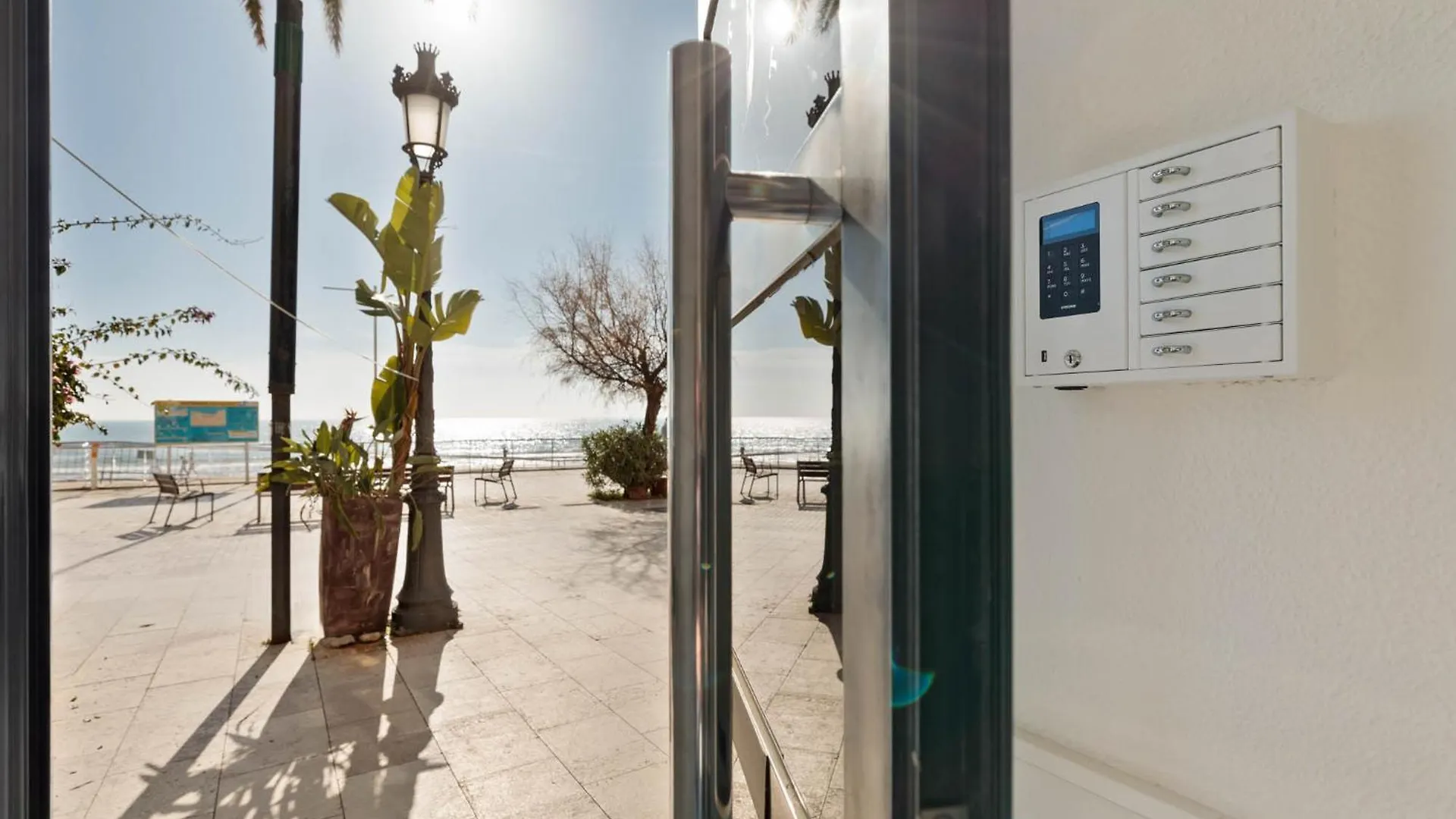 Sitges Group Beach Dreams